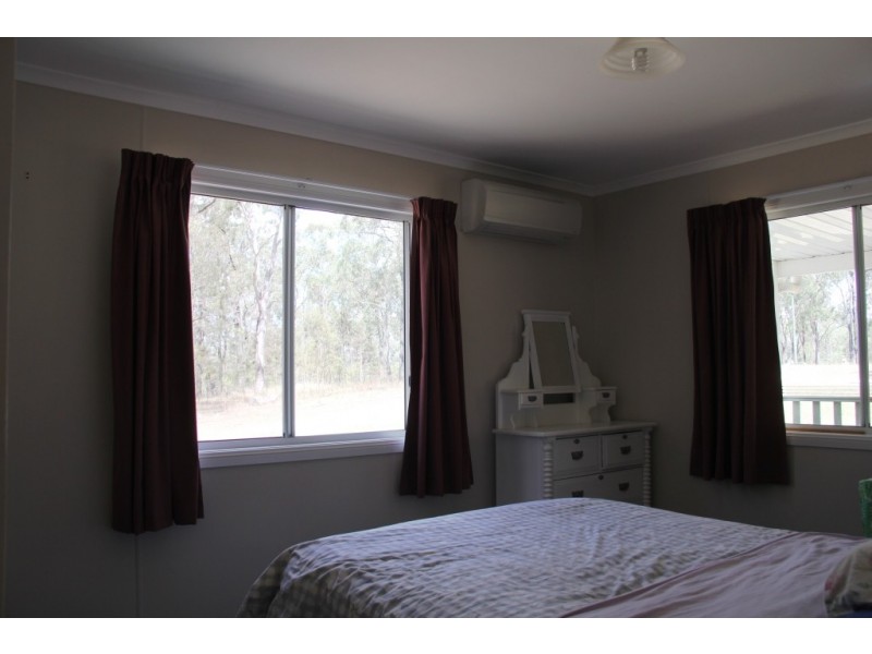 Wattle Camp QLD 4615