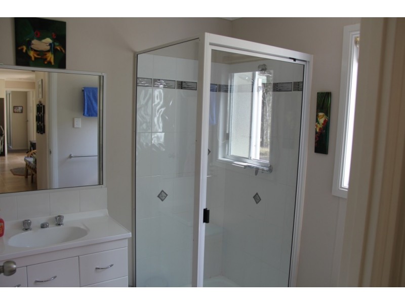 Wattle Camp QLD 4615