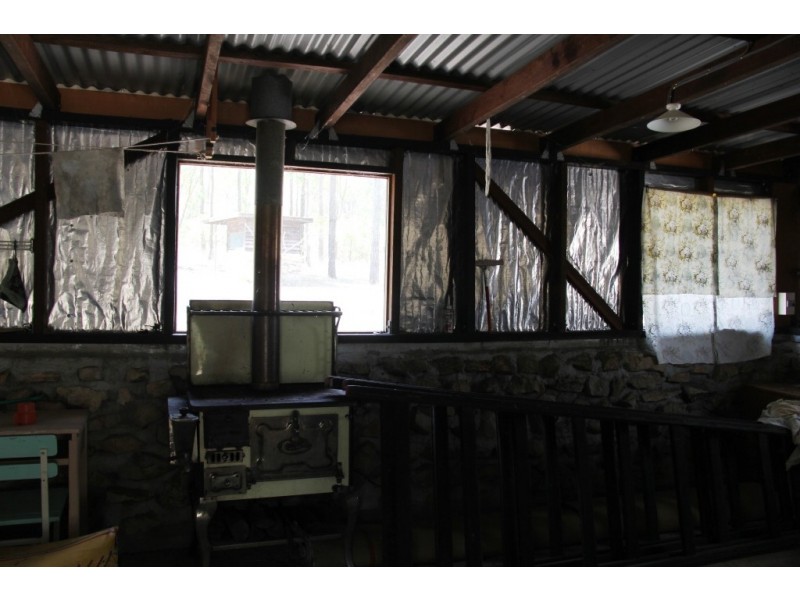 Wattle Camp QLD 4615