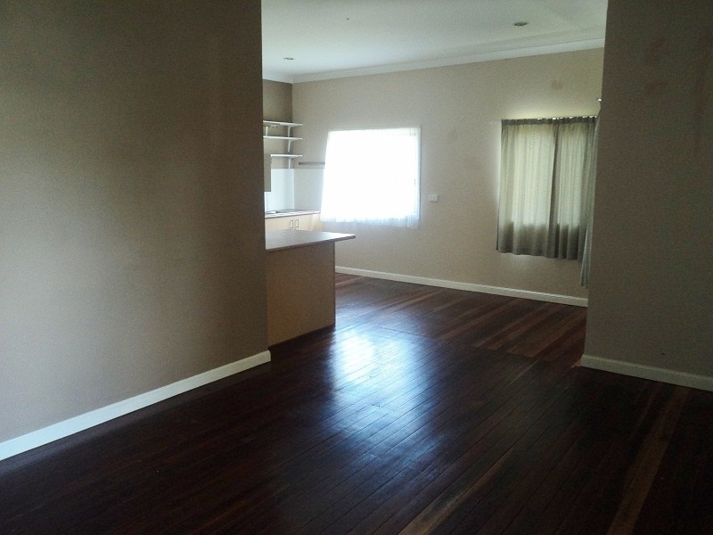 4 Moonya Street, Kingaroy QLD 4610