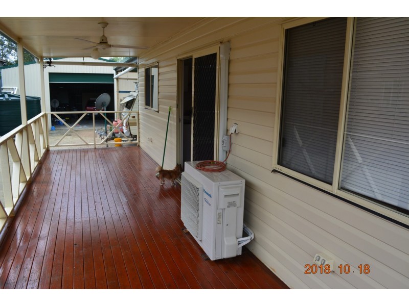 18 Main Street, Hivesville QLD 4612