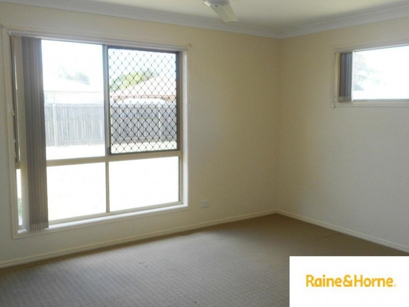 39 OASIS DRIVE, Kingaroy QLD 4610