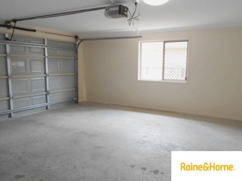39 OASIS DRIVE, Kingaroy QLD 4610