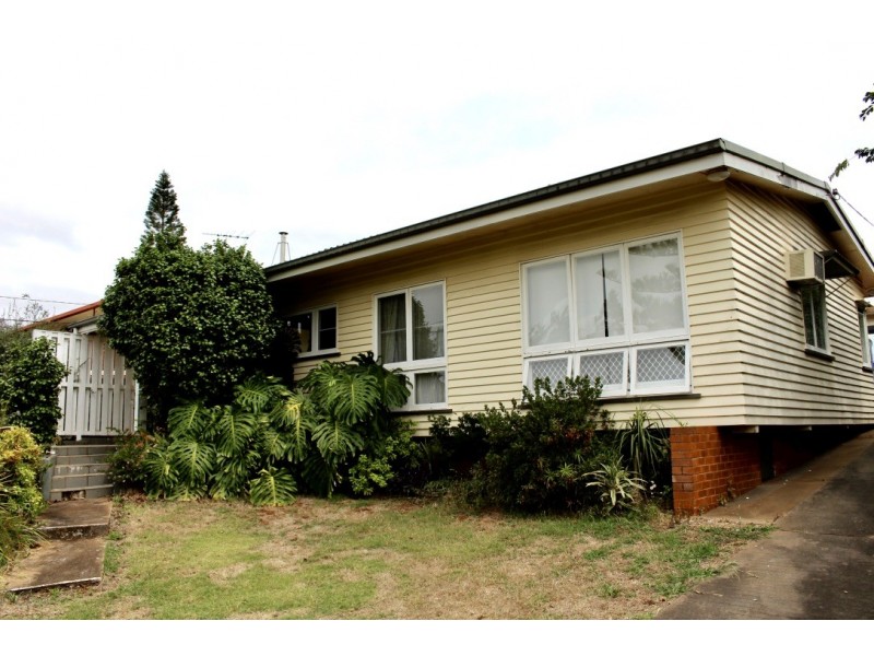 18 CARROLL STREET, Kingaroy QLD 4610