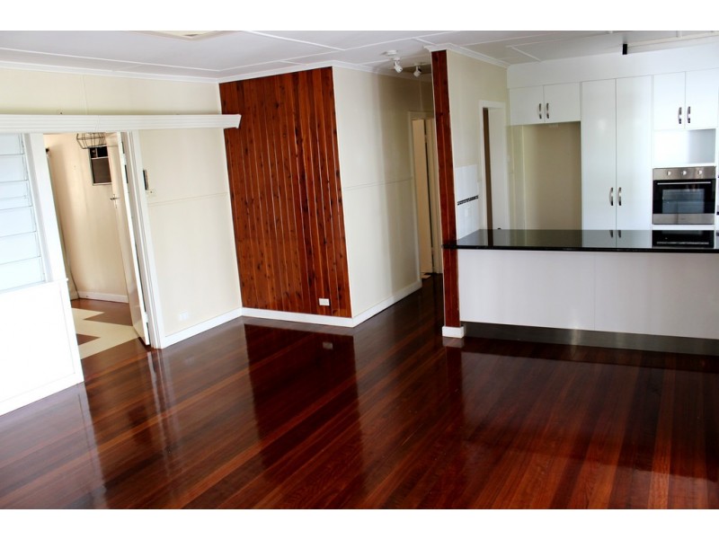 18 CARROLL STREET, Kingaroy QLD 4610