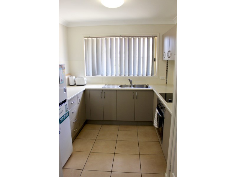 3 HODGE STREET, Kingaroy QLD 4610