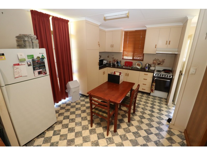 1/30 KNIGHT STREET, Kingaroy QLD 4610
