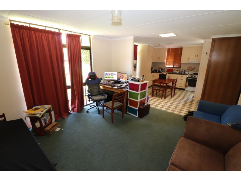 1/30 KNIGHT STREET, Kingaroy QLD 4610