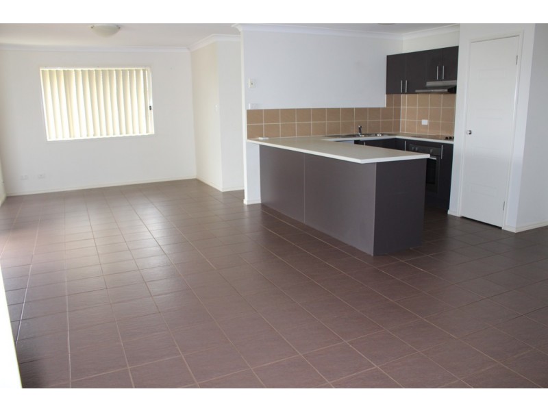 54 Buckingham Street, Kingaroy QLD 4610