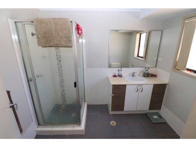 1 Frangipani Drive, Kingaroy QLD 4610