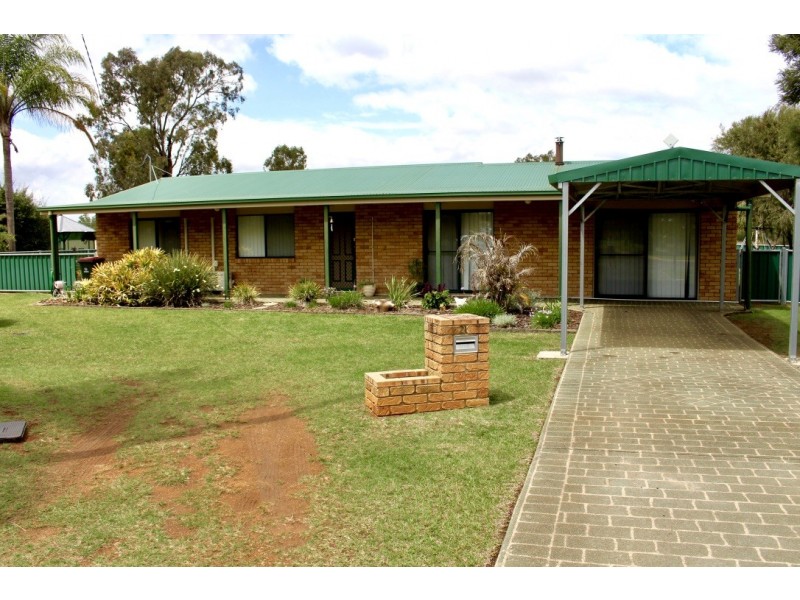 2 Nevin Court, Kingaroy QLD 4610
