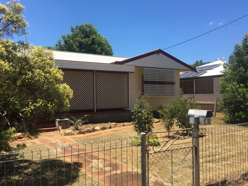 16 William Street, Kingaroy QLD 4610