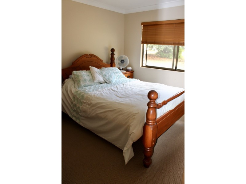 125 MOORE STREET, Kingaroy QLD 4610