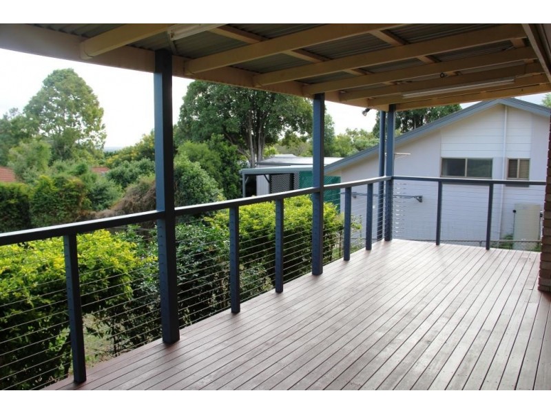 19 FAIRVIEW DRIVE, Kingaroy QLD 4610