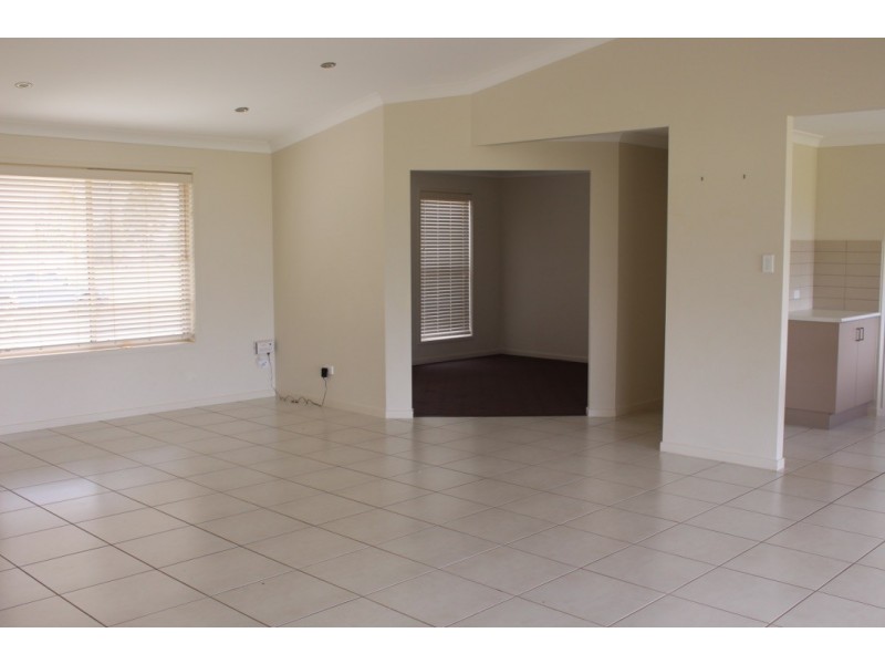 74-76 ROSELLA PARADE, Kingaroy QLD 4610