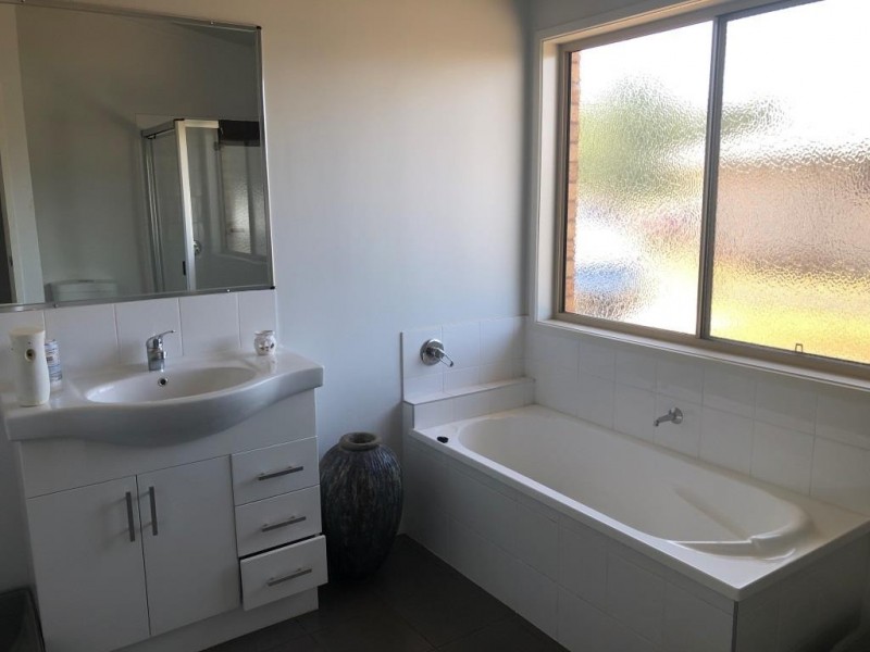 12134 Bunya Highway, Memerambi QLD 4610