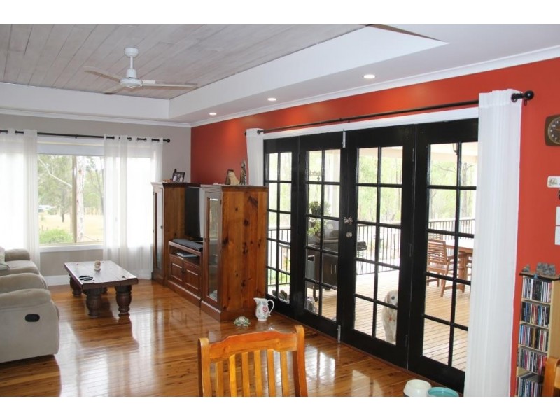 1505 Memerambi Barkers creek rd, Wattle Camp QLD 4615