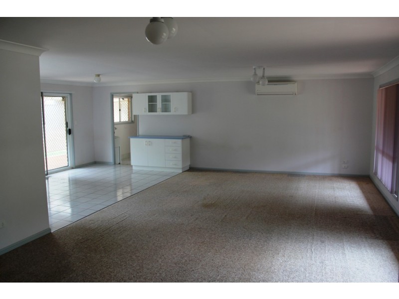 8 Redmans Road, Kingaroy QLD 4610