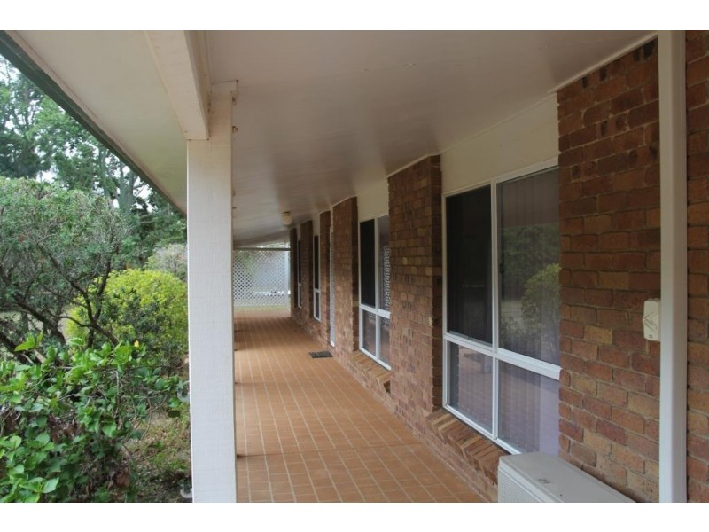 8 Redmans Road, Kingaroy QLD 4610
