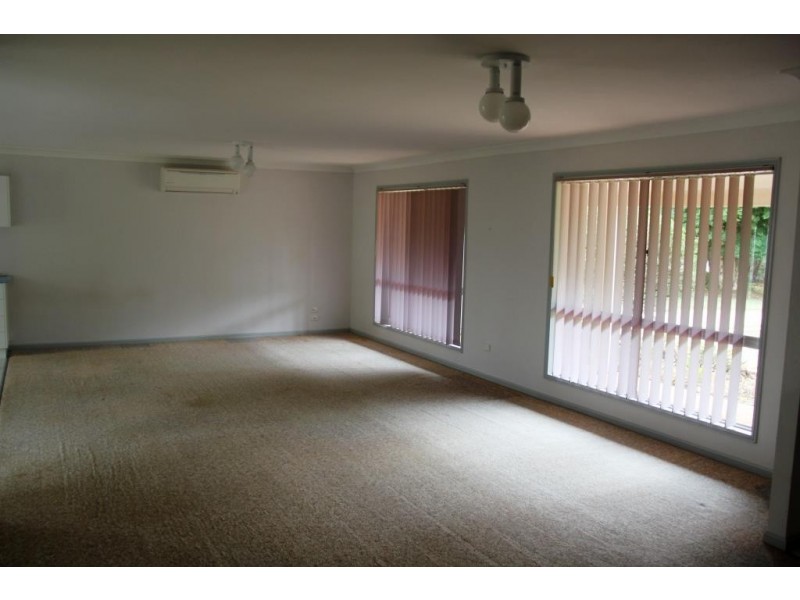 8 Redmans Road, Kingaroy QLD 4610