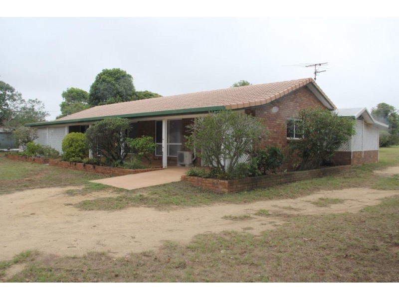 8 Redmans Road, Kingaroy QLD 4610