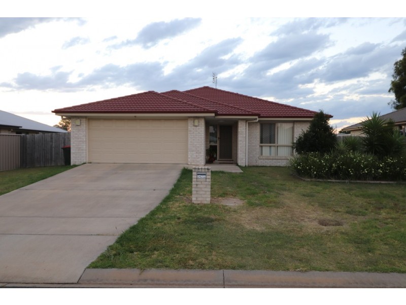 47 Parkside Drive, Kingaroy QLD 4610