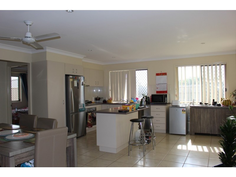 47 Parkside Drive, Kingaroy QLD 4610