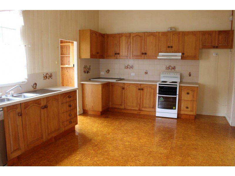 68 HALY STREET, Kingaroy QLD 4610