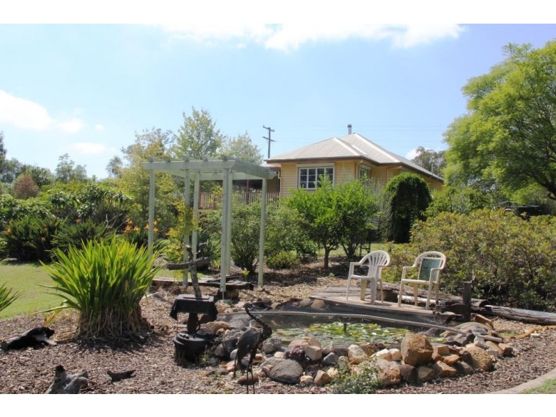 845 ELLESMERE ROAD, Ellesmere QLD 4610