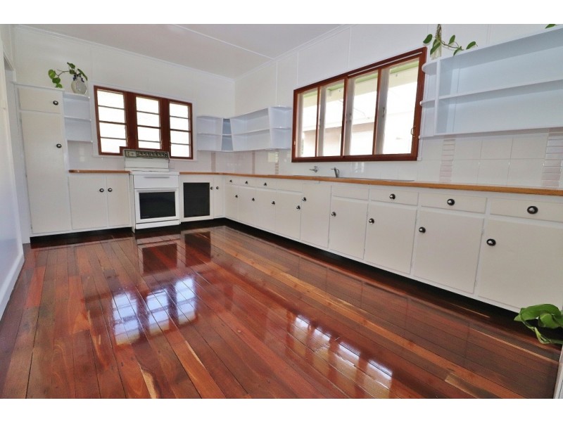 40 SCOTT STREET, Wondai QLD 4606