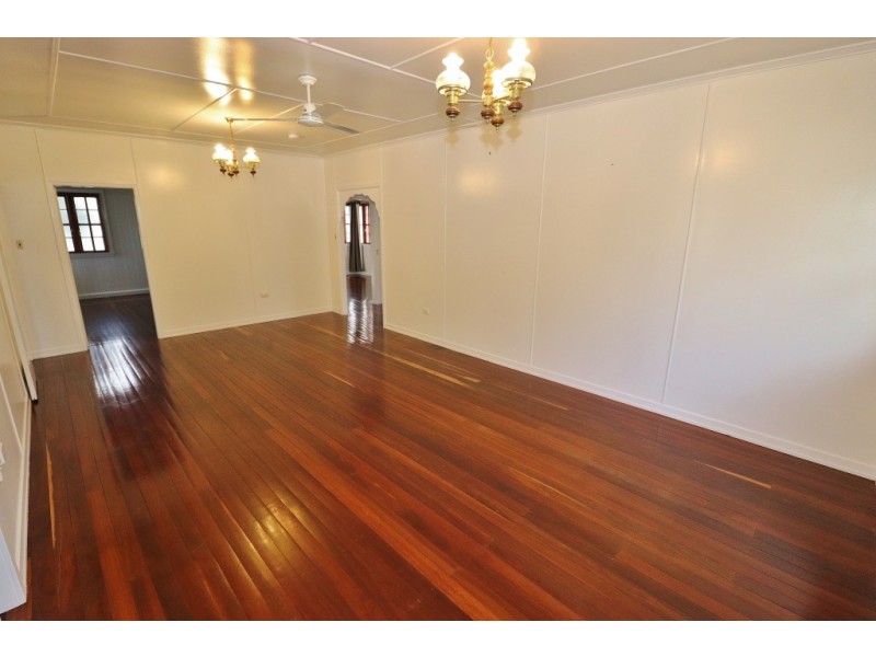 40 SCOTT STREET, Wondai QLD 4606