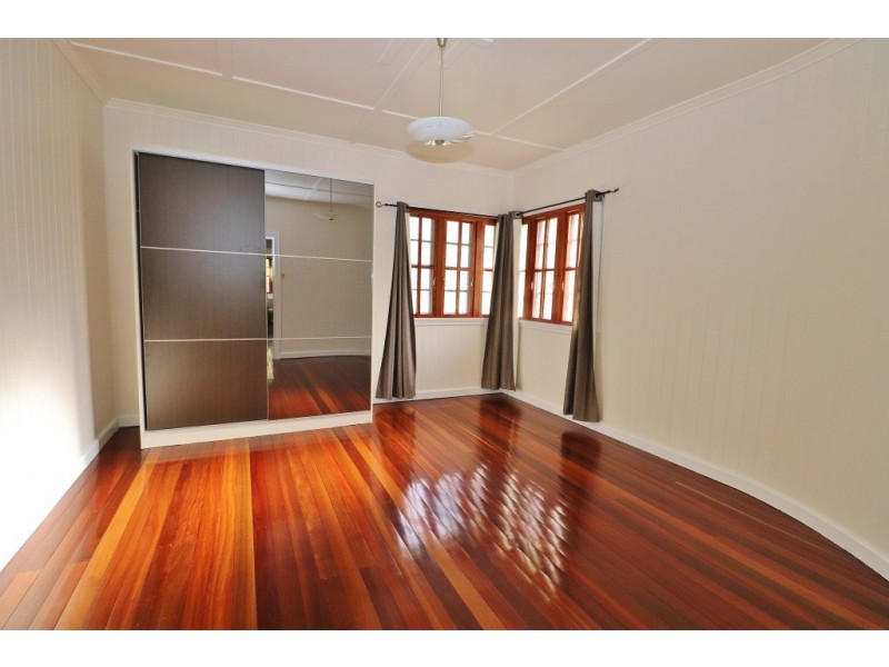 40 SCOTT STREET, Wondai QLD 4606