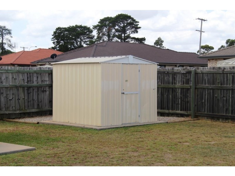 39 OASIS DRIVE, Kingaroy QLD 4610