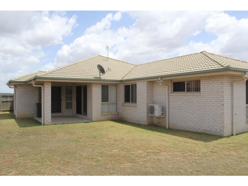 39 OASIS DRIVE, Kingaroy QLD 4610