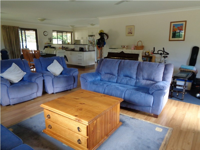 1 REDMANS ROAD, Kingaroy QLD 4610