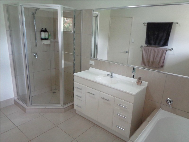 1 REDMANS ROAD, Kingaroy QLD 4610