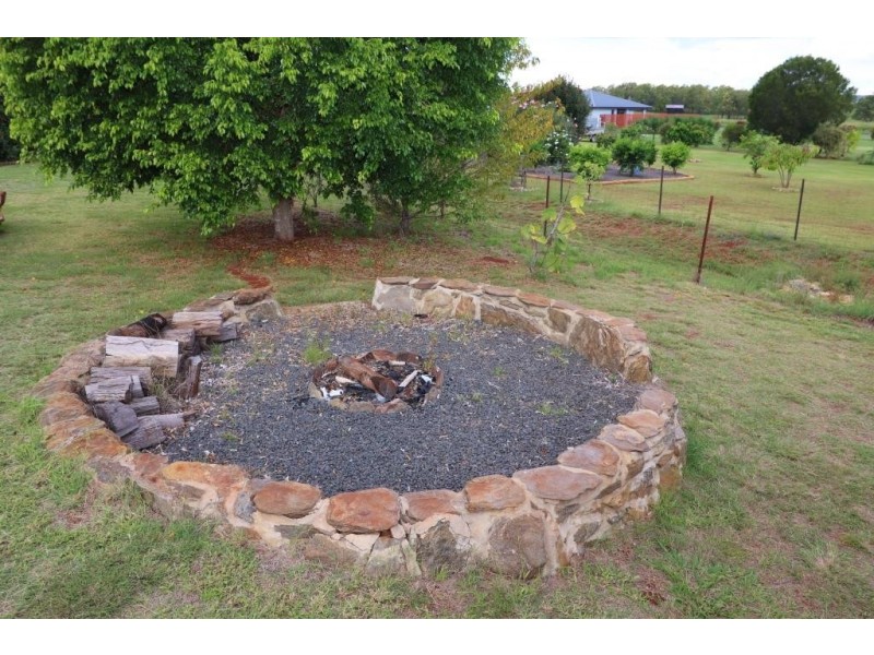 5 SILKY OAK DRIVE, Kingaroy QLD 4610