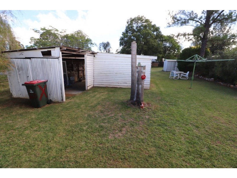 40 EARL STREET, Kingaroy QLD 4610