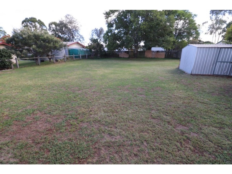 40 EARL STREET, Kingaroy QLD 4610