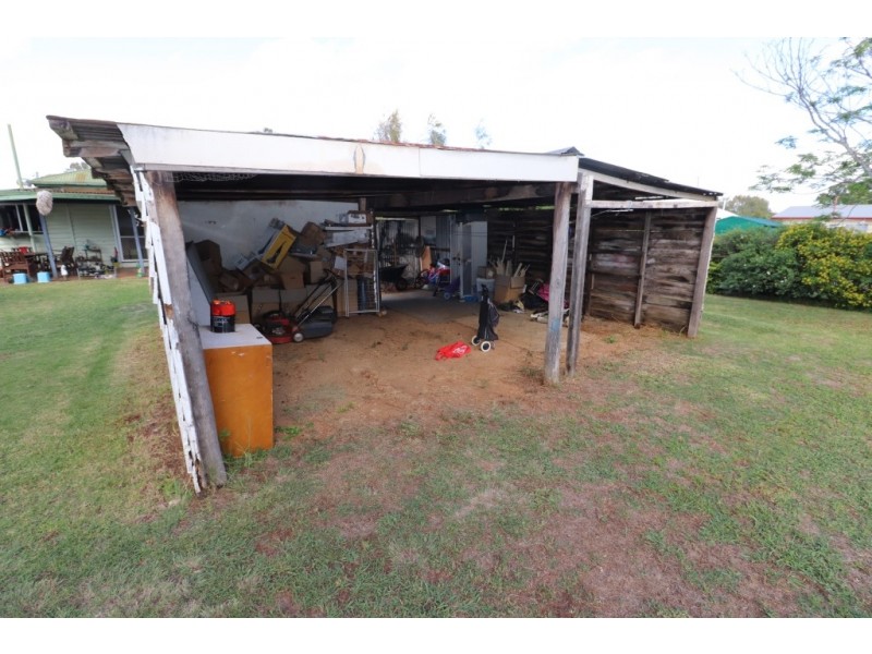 40 EARL STREET, Kingaroy QLD 4610