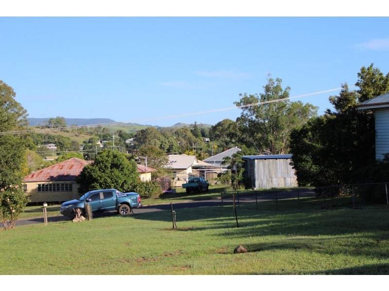 1 BOOUBYJAN STREET, Goomeri QLD 4601