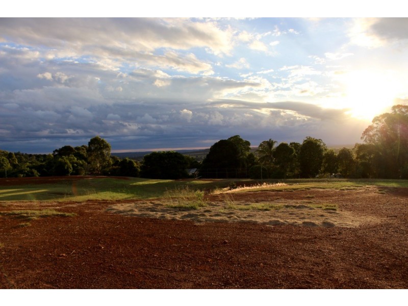 15 Bernard Cres, Kingaroy QLD 4610