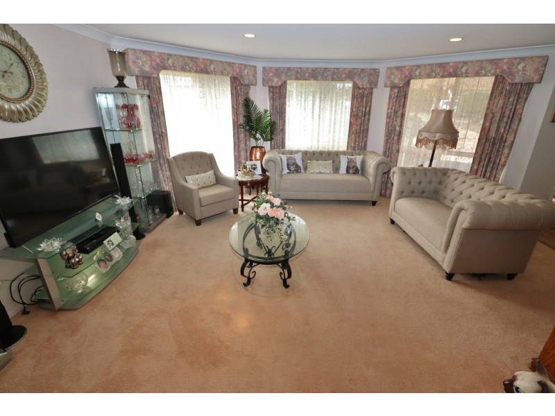 13 Gumtree, Kingaroy QLD 4610