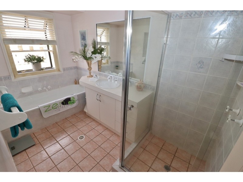 13 Gumtree, Kingaroy QLD 4610