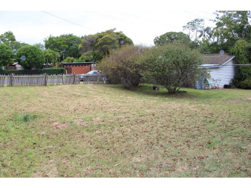 2 FITZROY STREET, Kingaroy QLD 4610