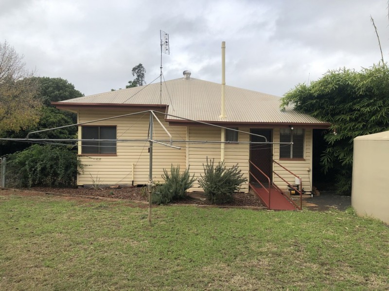 41 Alexander Street, Wooroolin QLD 4608