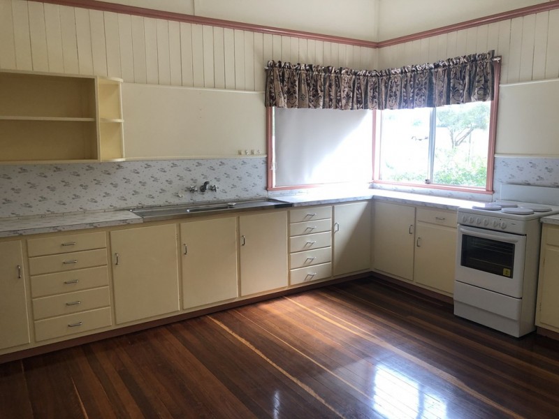 41 Alexander Street, Wooroolin QLD 4608