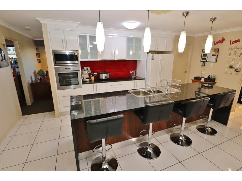 21 DARRYL CRESCENT, Kingaroy QLD 4610