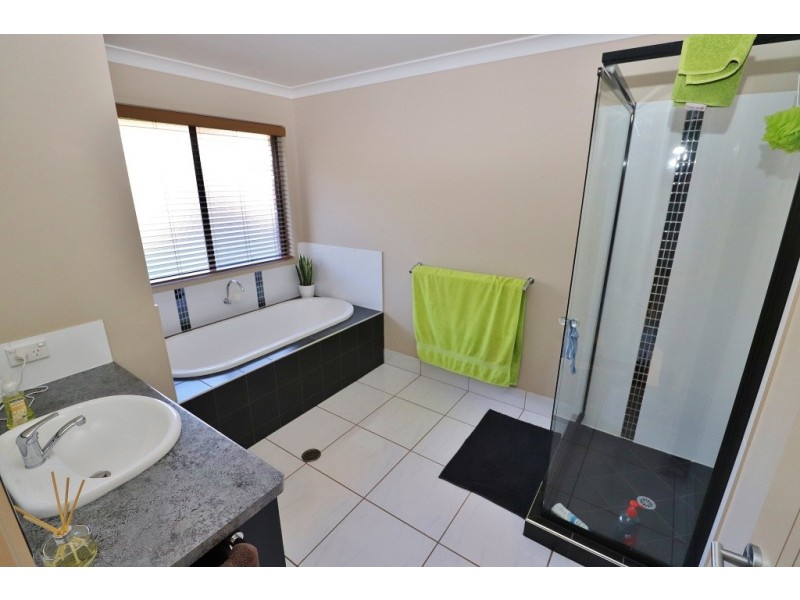 21 DARRYL CRESCENT, Kingaroy QLD 4610