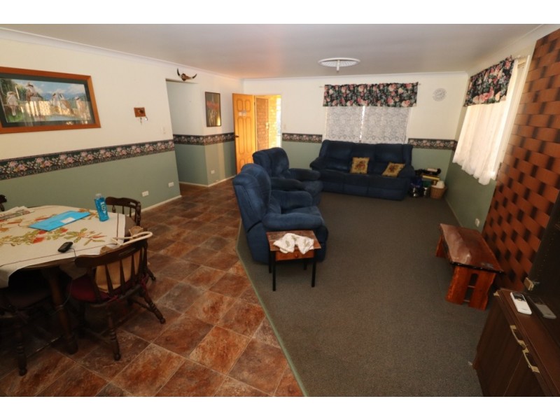 23 BUCKINGHAM STREET, Kingaroy QLD 4610